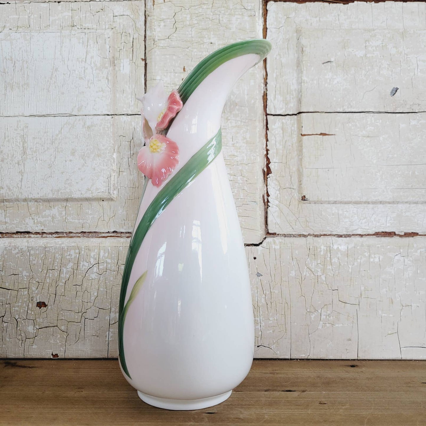 Porcelain Pink Iris Vase - Vintage Floral - Gallant Craft