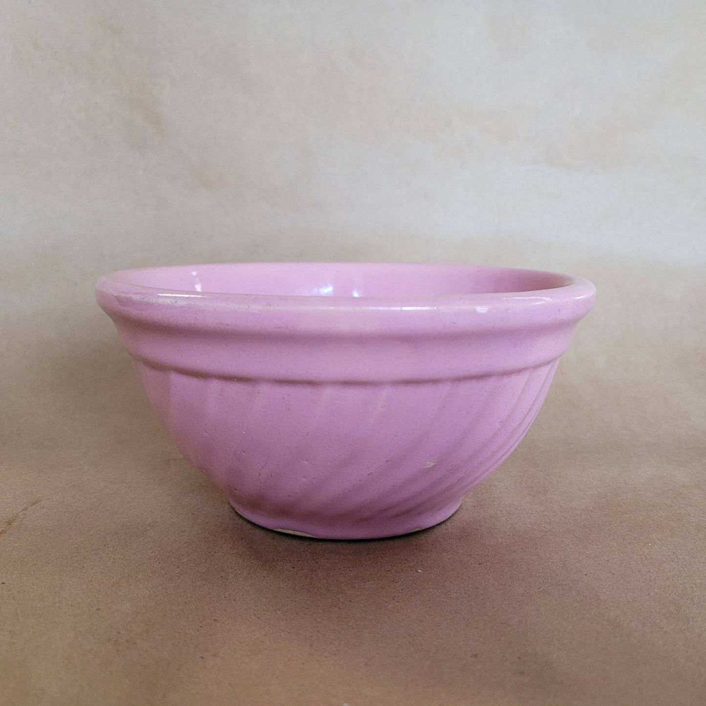 Vintage Pink Watt #6 Swirl Bowl