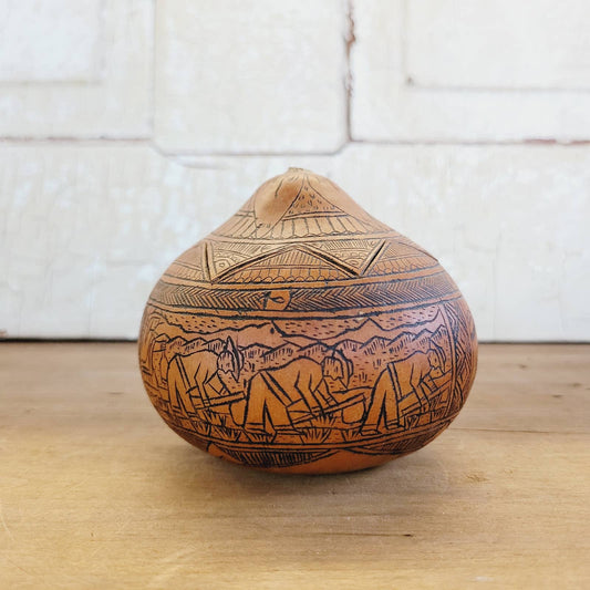 Hand Carved Peru Folk Art Gourd Box by Leoncio Veli Signed