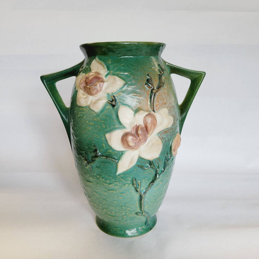 Roseville Magnolia 96-12 Vase