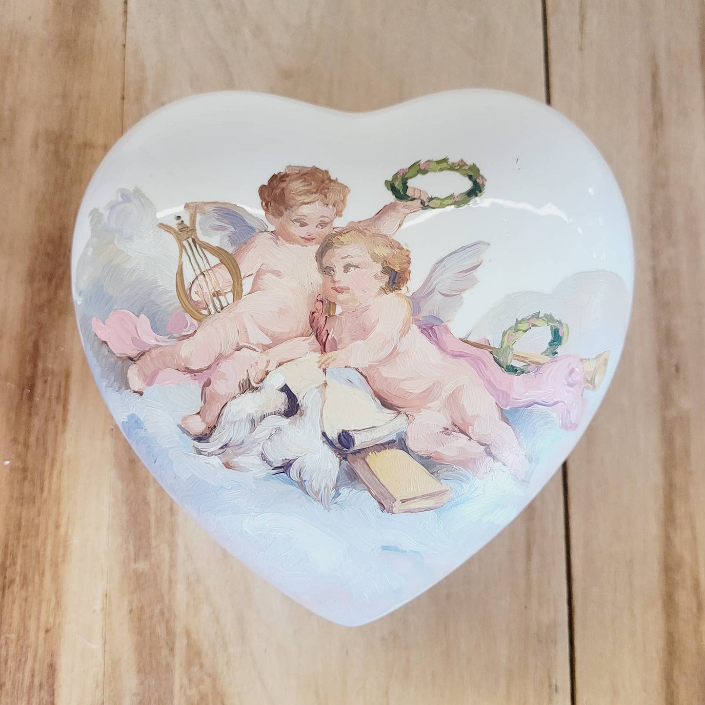 Rubel Heart Jewelry Trinket Box Handpainted Roses Cherubs Portugal